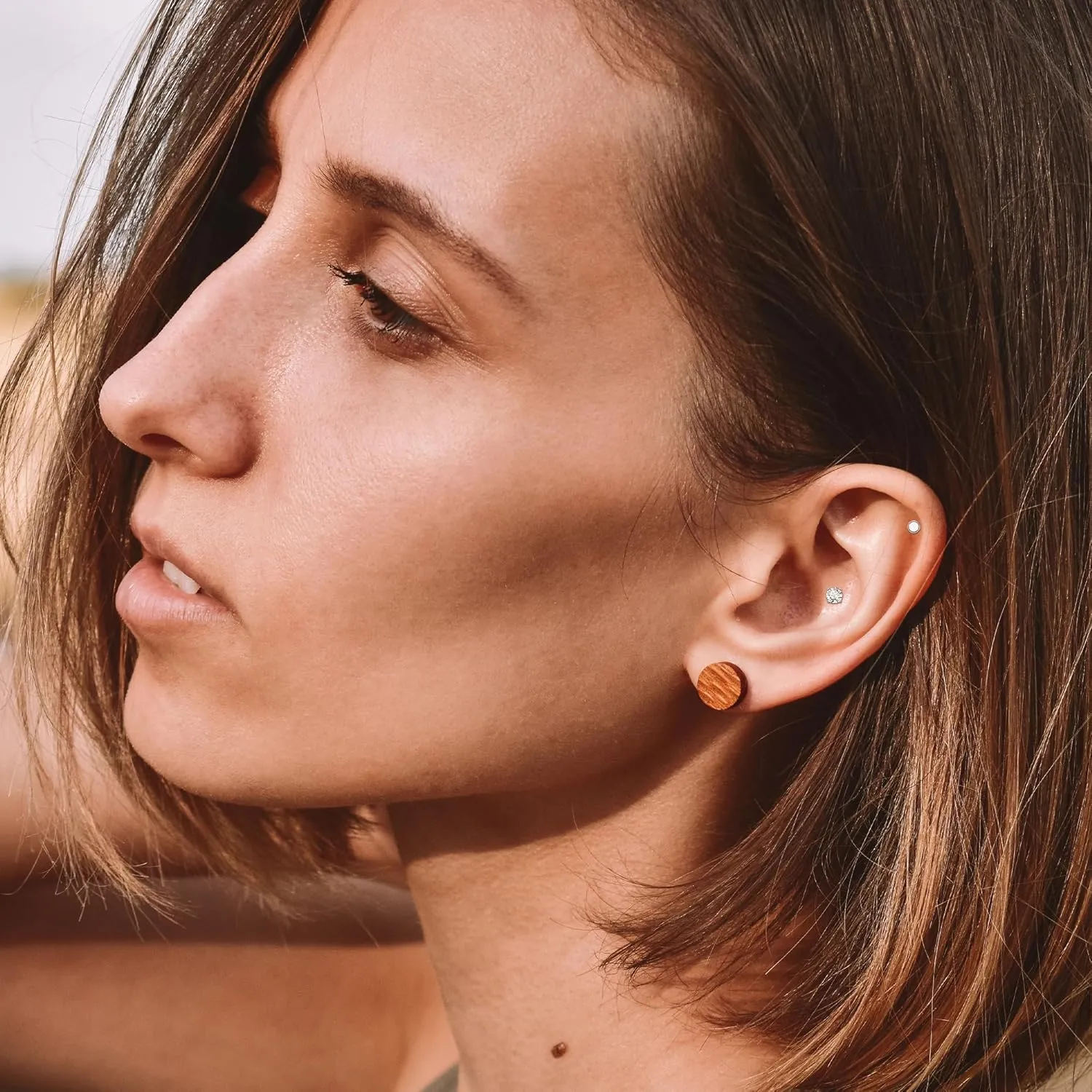 16G 18G 316L Stainless Steel Internally Threaded Labret Monroe Studs Lip Rings Stud for Women Men Flat Back Cartilage Tragus Earrings Studs Forward Helix Earrings Conch Medusa Piercing