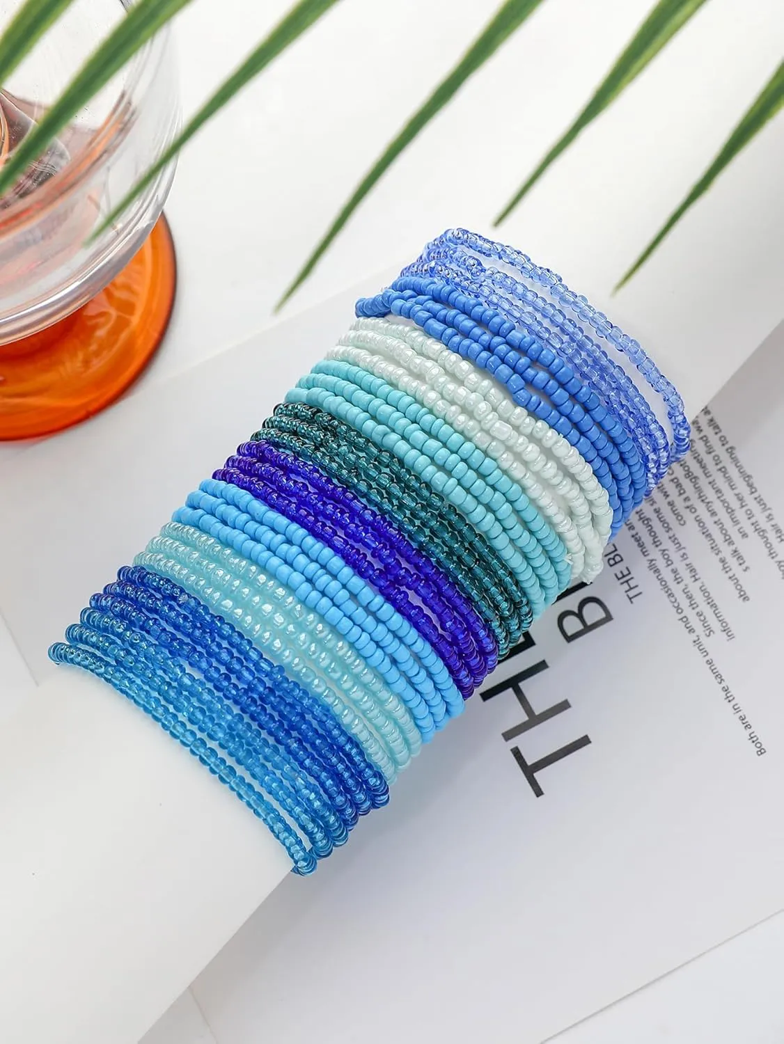 18Pcs Colorful Bohemia Seed Beaded Bracelets Handmade Adjustable Stackable Rainbow Beaded Stretch Bracelet Anket Multilayer Vaction Elastic Bracelet for Women Summer Beach Boho Jewelry Gifts