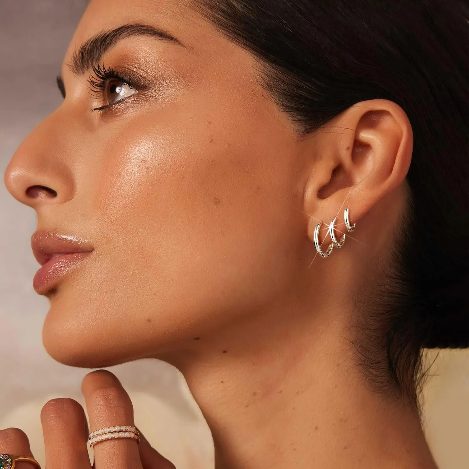 8 Pairs Gold Earrings Small Gold Hoop Earrings for Women,18K Real Gold Plated Gold Hoops Huggie Cartilage Earrings Piercings Jewelry Hypoallergenic Lightweight 6mm/8mm/10mm/12mm