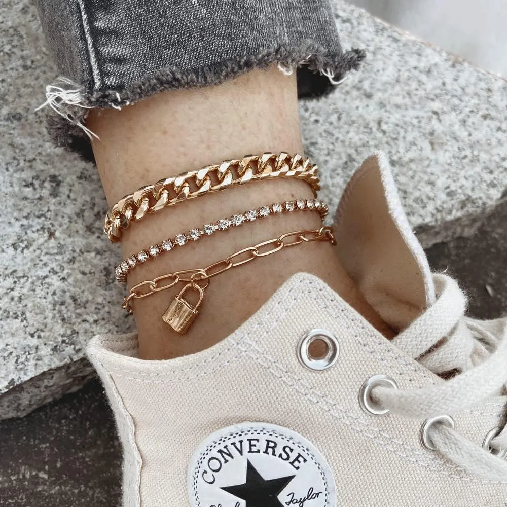 CJIAYUJEW Gold Ankle Bracelets Layered Adjustable Cuban Link Waterproof Arrow Heart Butterfly Chain Lock Anklets Set Summer Beach Foot Jewelry Gift for Women