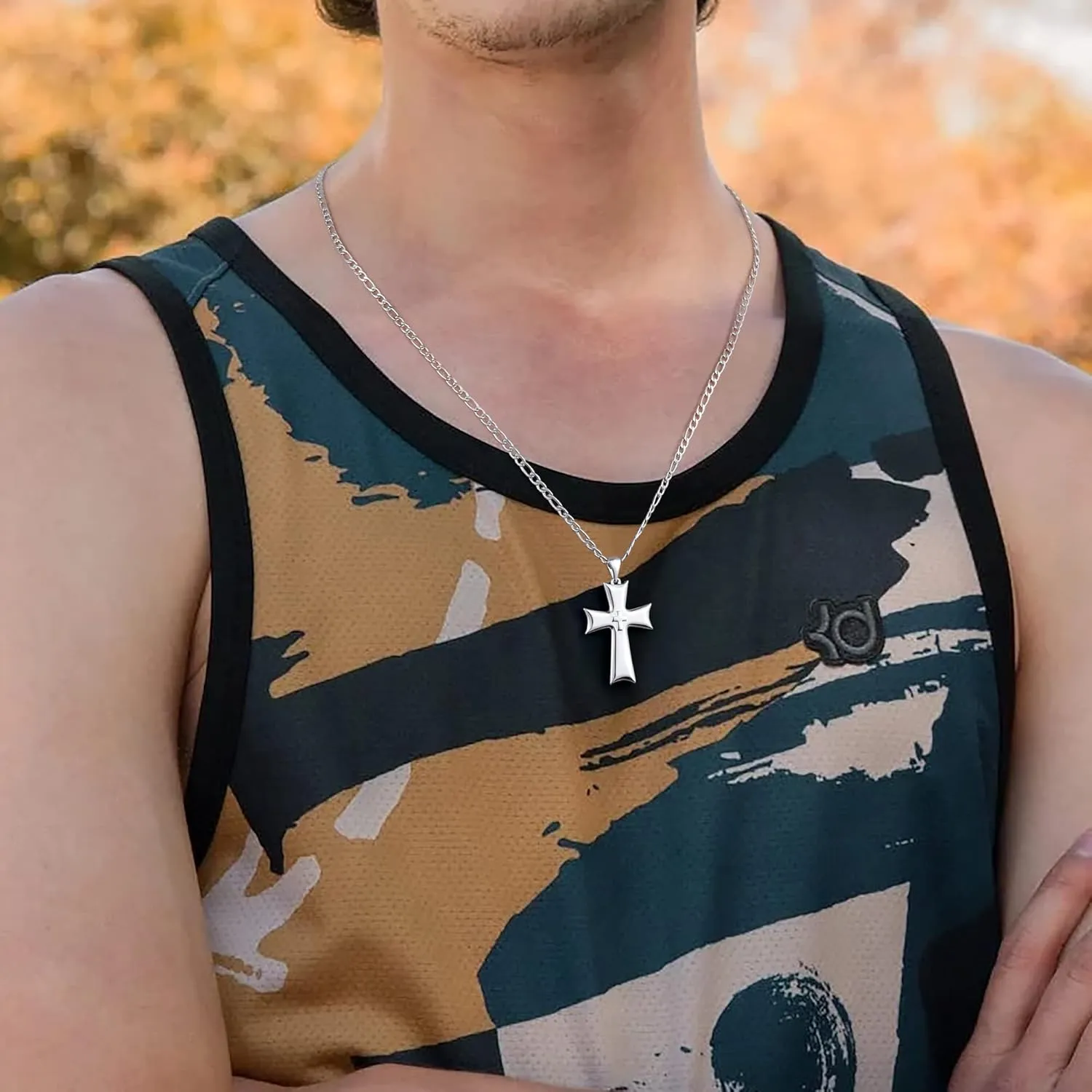 Cross Necklace for Men, Gold Silver Black Stainless Steel Mens Cross Necklaces Figaro Chain Cross Pendant Necklace for Men Cross Chain Necklace for Men 16-24 Inch