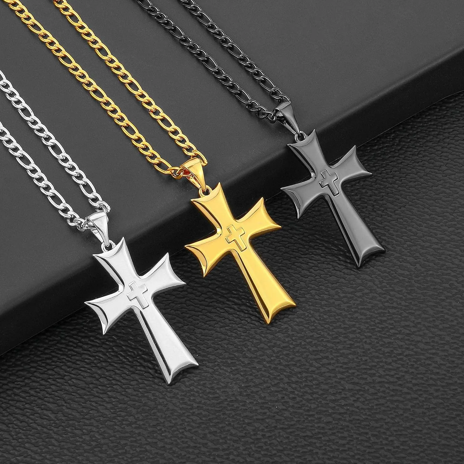 Cross Necklace for Men, Gold Silver Black Stainless Steel Mens Cross Necklaces Figaro Chain Cross Pendant Necklace for Men Cross Chain Necklace for Men 16-24 Inch