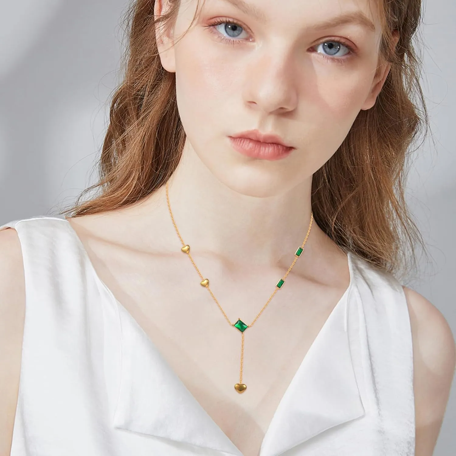 Emerald Necklaces for Women Agate Necklace 18k Gold Plated Square Pendant Dainty Green Crystal Jewelry Anniversary Christmas Gift for Wife Mom