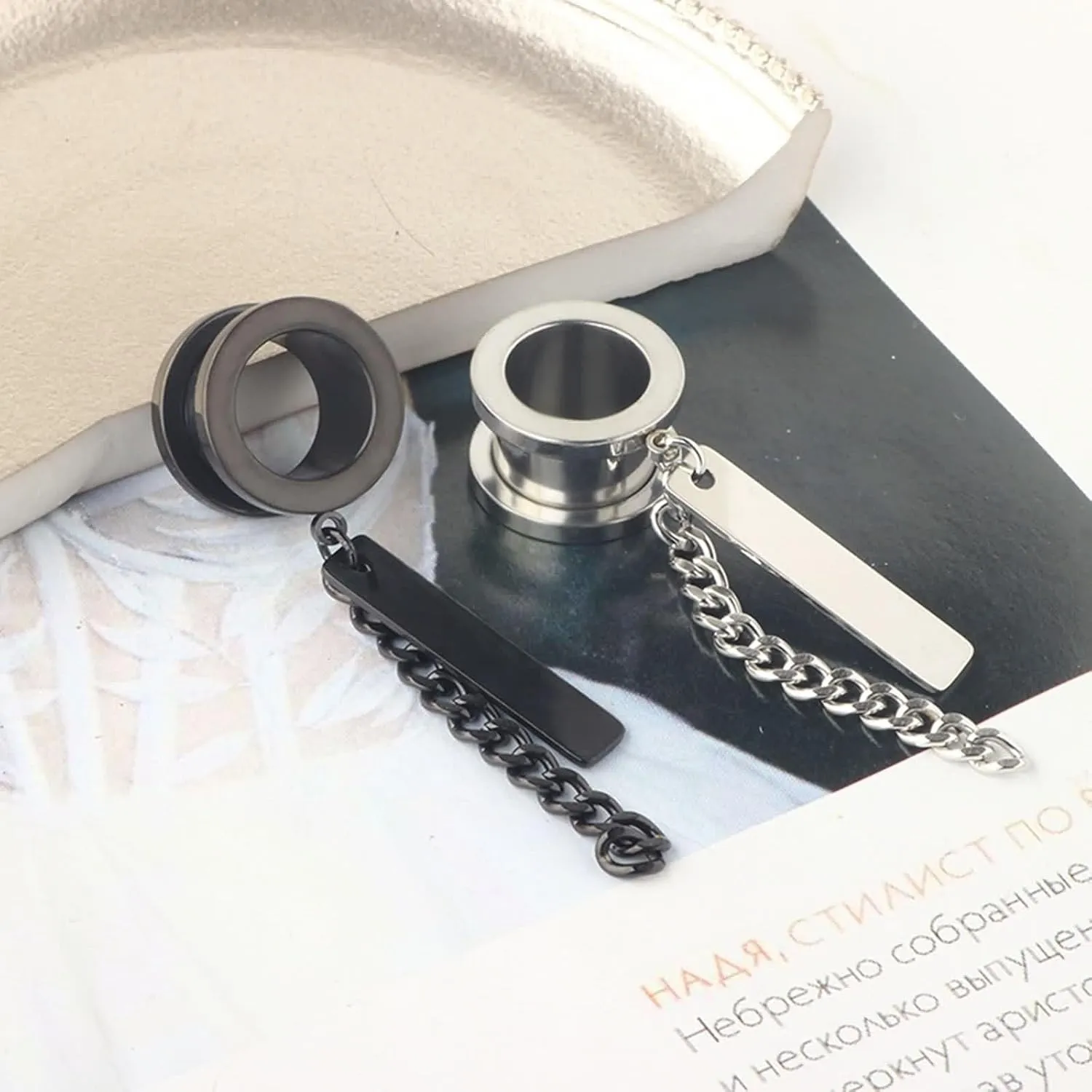 Epinki Stainless Steel Tunnels for Ears, 1 Pair Women and Men Ear Gauges Round with Chain and Rectangle Pendant