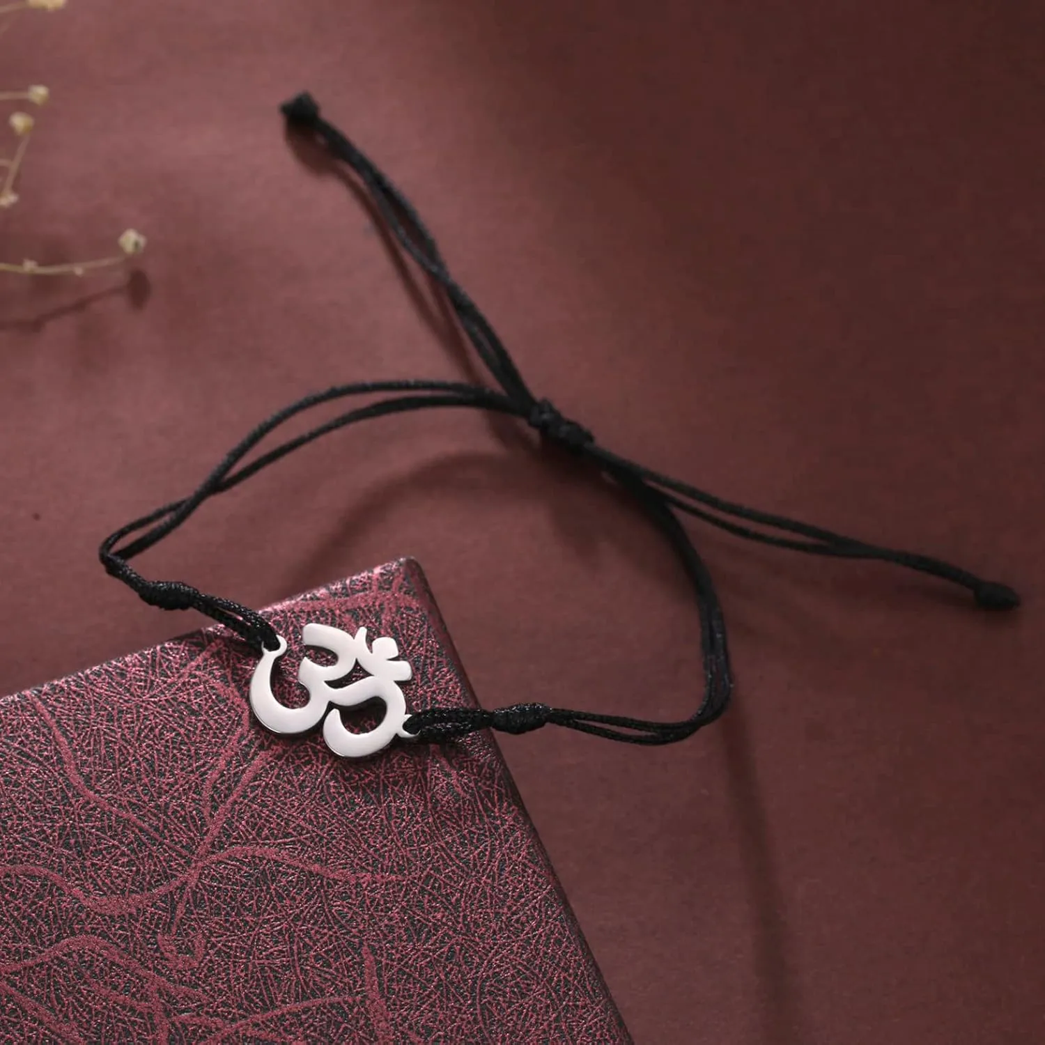 EUEAVAN OM OHM AUM Sanskrit Symbols Spiritual Bracelet luck Couple Charm Jade Thread Bangle Yoga Amulet Anklets Jewelry Accessories
