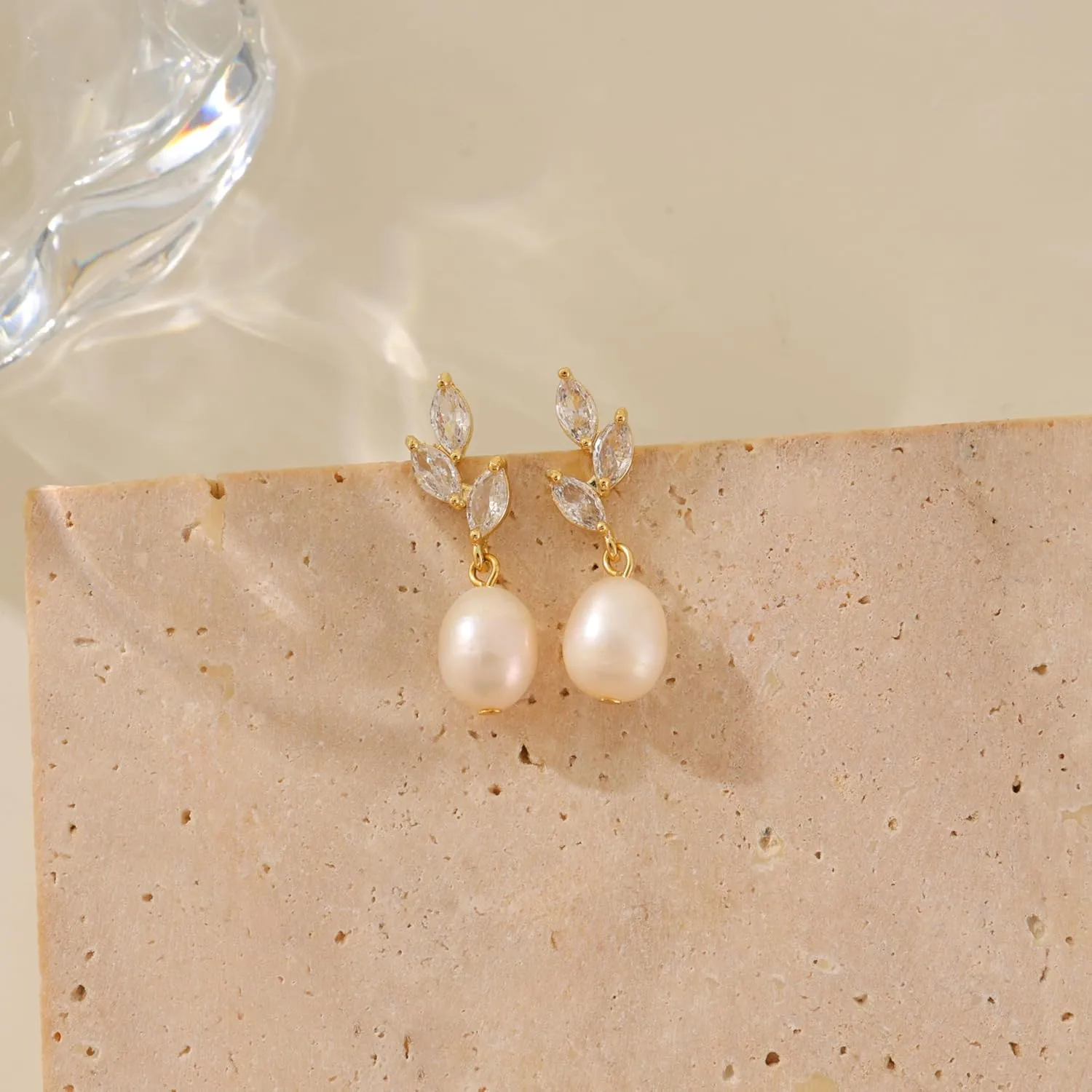 Gold Earrings for Women,14k Gold Plated Pearl Drop Earring Dainty Gold Bridal Prom Earrings Small Cute Stud Earring Wedding Dangle Earrings for Women Trendy Prom Bride Jewelry Gifts