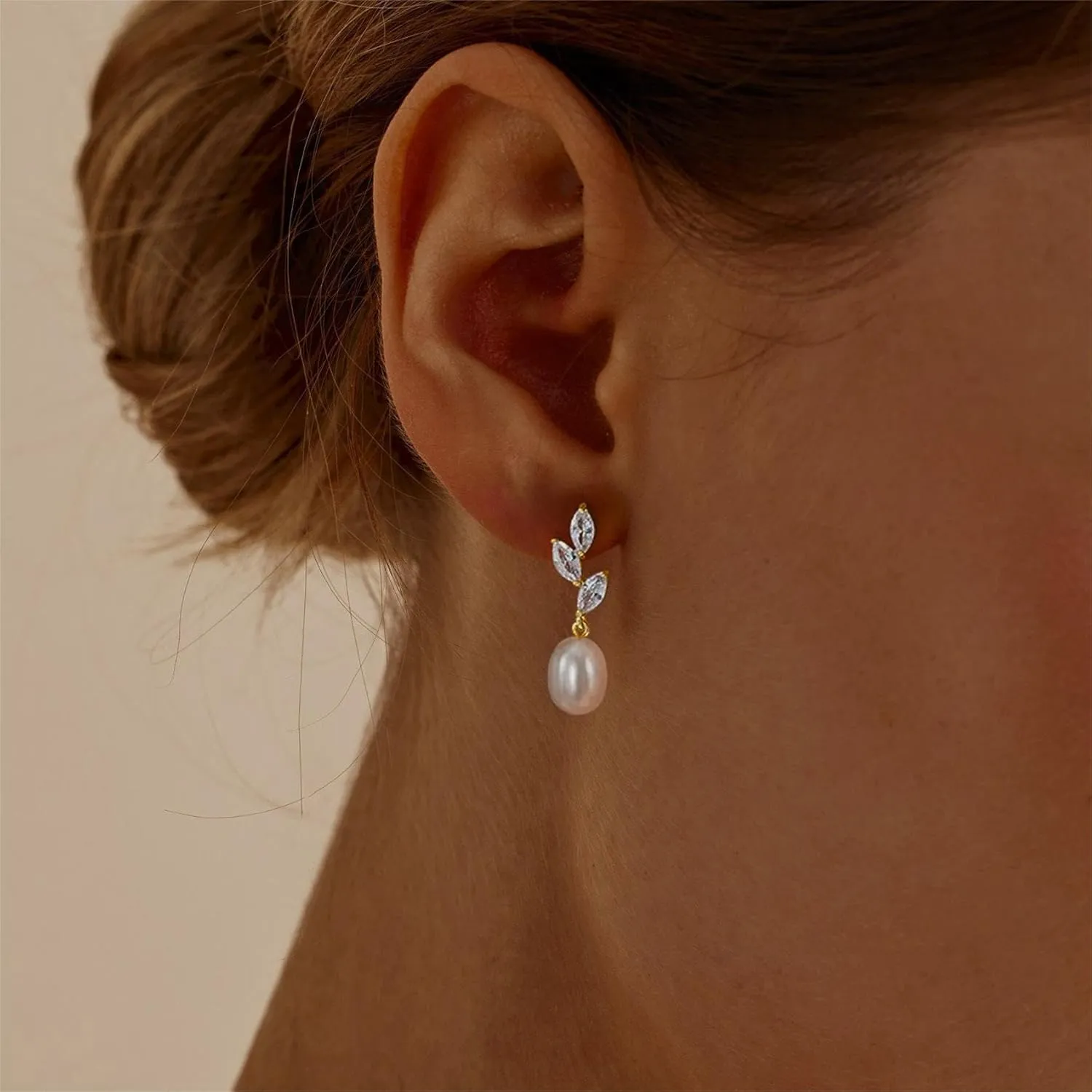 Gold Earrings for Women,14k Gold Plated Pearl Drop Earring Dainty Gold Bridal Prom Earrings Small Cute Stud Earring Wedding Dangle Earrings for Women Trendy Prom Bride Jewelry Gifts