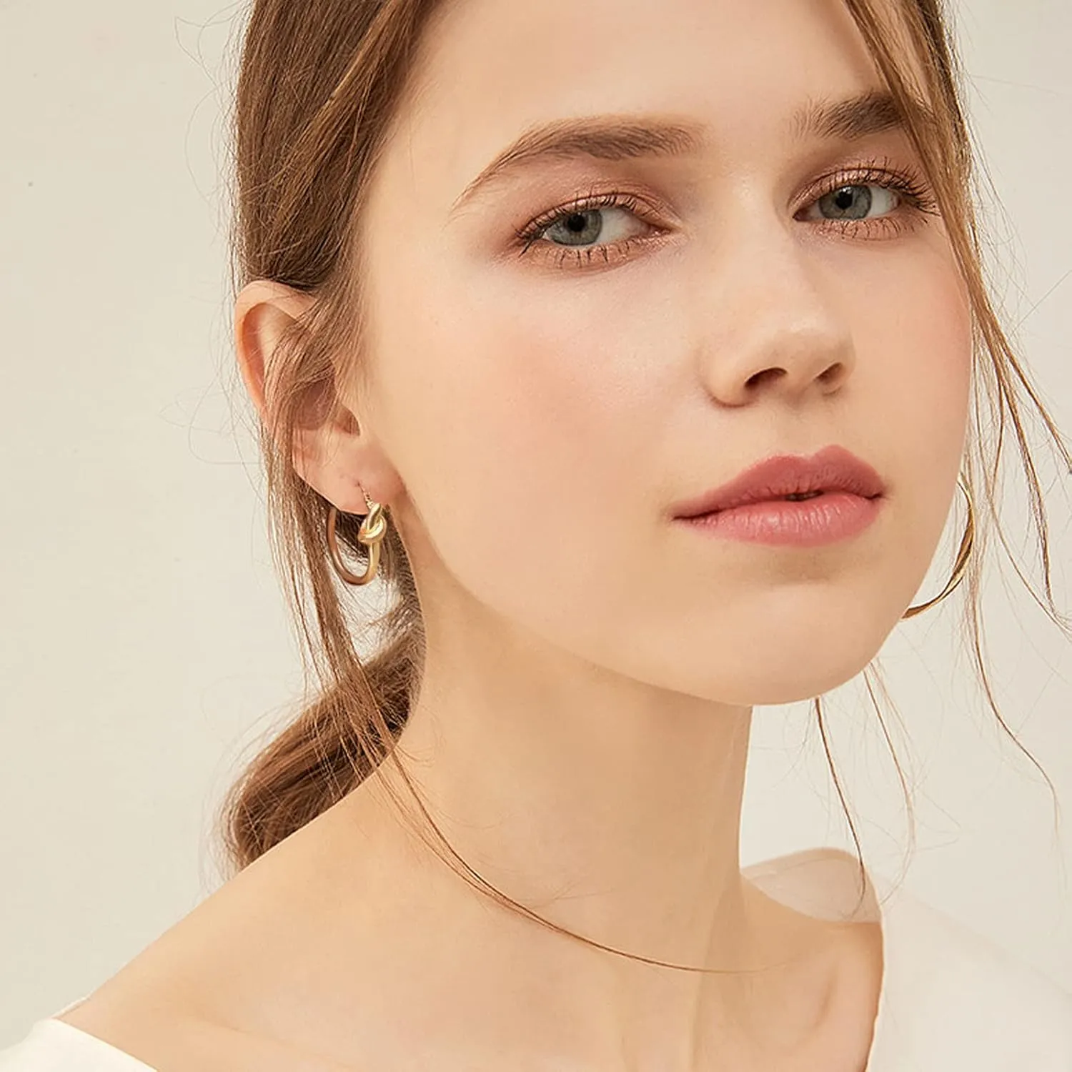 Gold Hoop Earrings for Women 18K Gold Plated Knot Hoop Earrings Statement Lightweight Thick Trendy Small Gold Open Hoops Fashion Jewelry