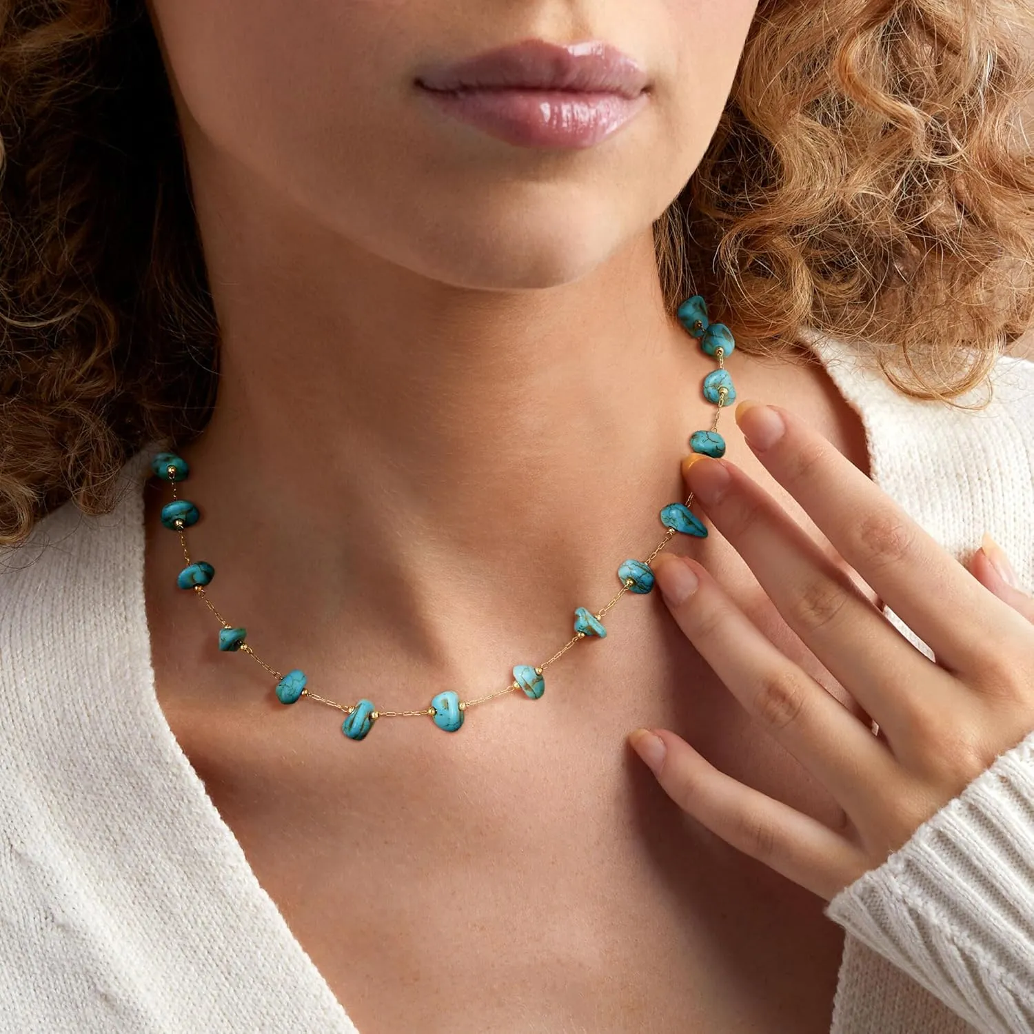 Gold Turquoise Choker Necklaces for Women 14K Gold Plated Dainty Turquoise Beads Choker Simple Cute Summer Jewelry