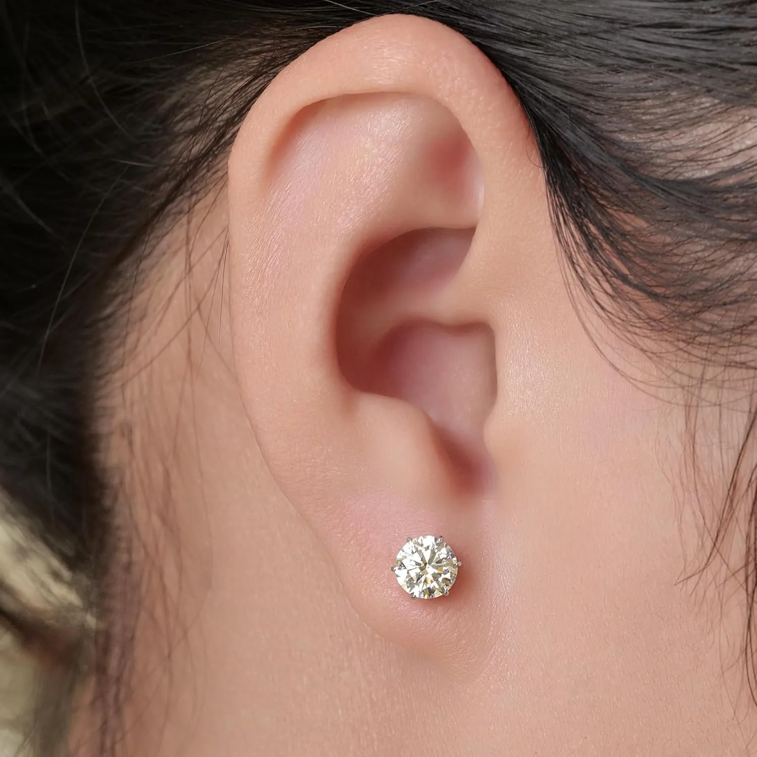 limerencia Pure Titanium CZ Stud Earrings Hypoallergenic F136 Implant Grade Earrings with 5A Simulated Diamonds Stud Earrings for Sensitive Ears