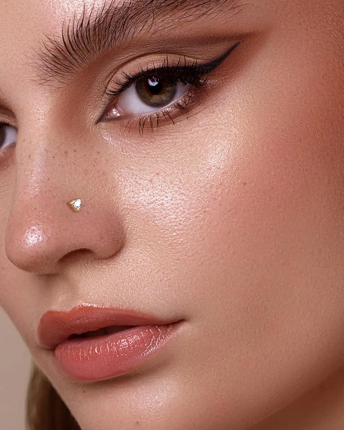 LOYALLOOK 14K Real Gold Nose Studs Heart Simulated Diamond CZ Corkscrew Nose Ring Solid Gold Heart Hypoallergenic Piercings for Women Men 18G 20G