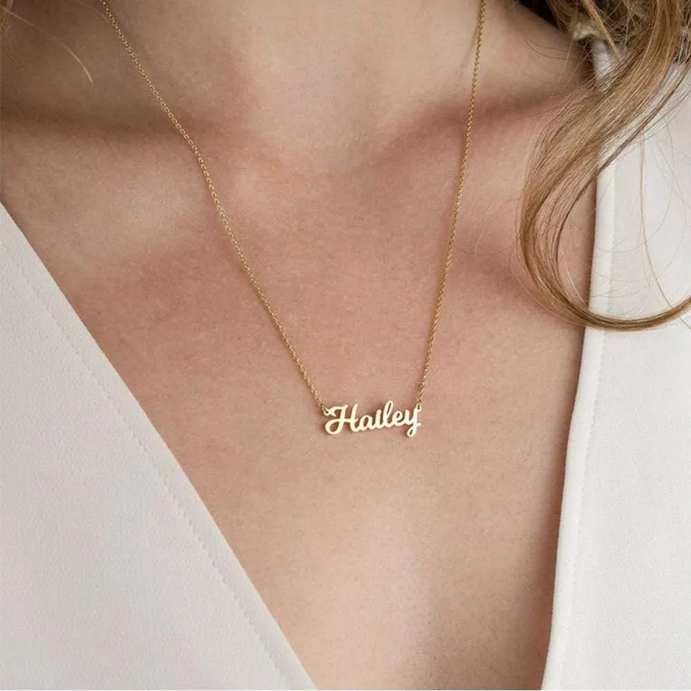 M MOOHAM Gold Custom Name Necklace Personalized - 18K Gold Plated Personalized Name Necklaces for Women, Plate Monogram Necklace Name Necklace