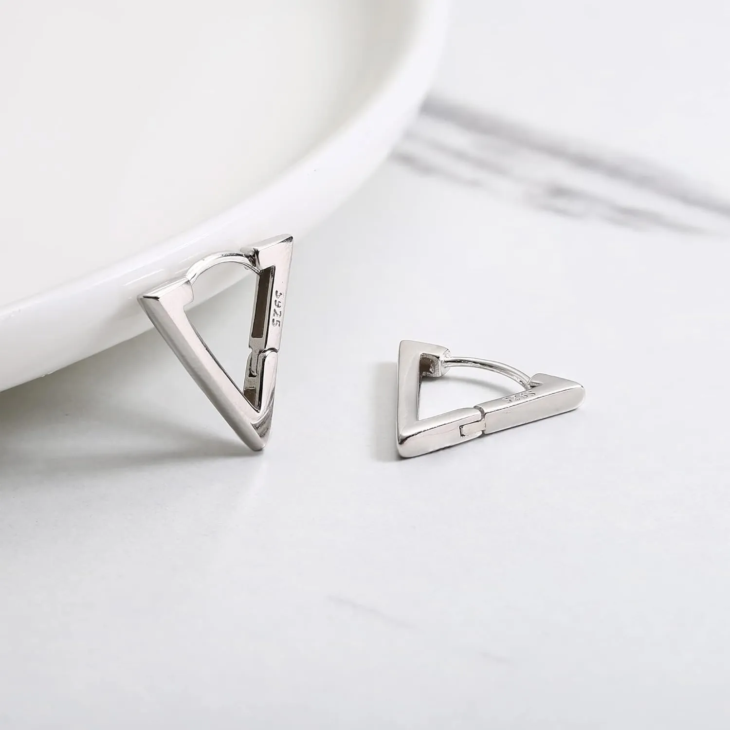 Milacolato 925 Sterling Silver Small Hoop Earrings for Women 18K Gold Plated Geometric Huggie Hoop Earrings Hypoallergenic Triangle Rectangle Heart Star Oval Hoop Earrings for Women