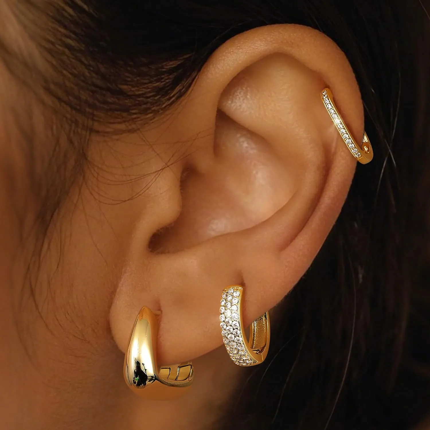 MILACOLATO Gold Hoop Earrings Set for Women 14K Gold Filled Sterling Silver Posts Small Chunky Hoop Earrings Hypoallergenic Trendy Gold Huggie Earrings Stacks 3Pairs
