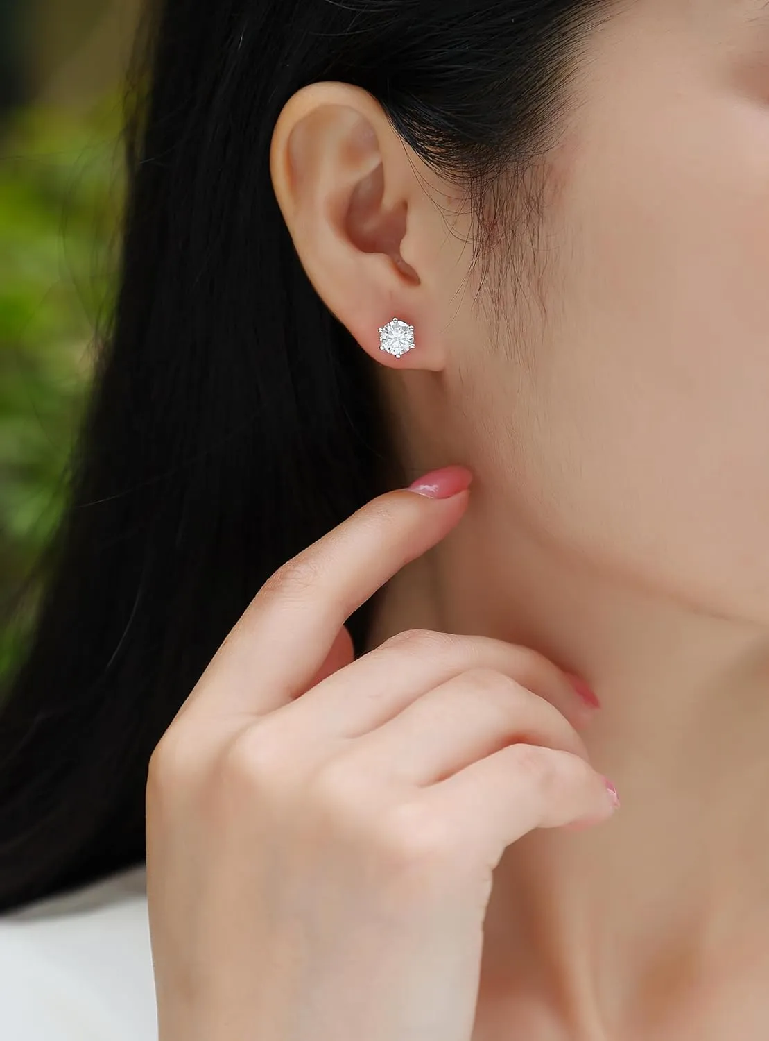 Moissanite stud earrings, S925 sterling silver gold plated, D color round cut VVS1 Moissanite, gift box, GRA certificate for loved ones elaborate gift