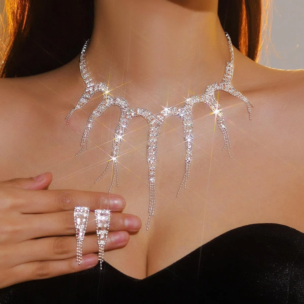 Nicute Rhinestone Necklace Earrings Set Crystal Sparkly Necklaces for Prom Bridal Wedding Jewelry Sets