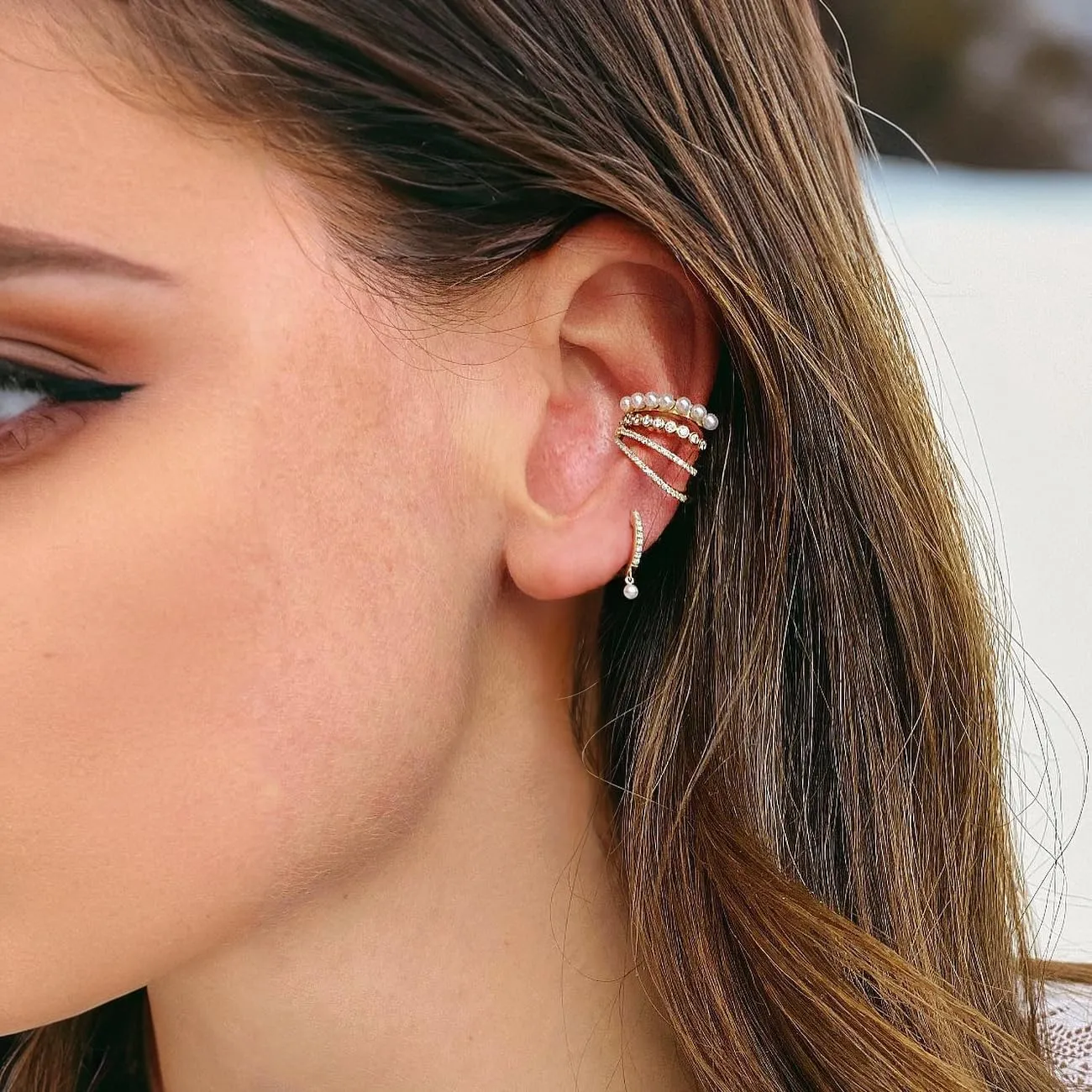 Pearl Layered Ear Cuff Earring for women, Gold Plated Cubic Zirconia Sparkling Huggie Ear Cuff, Pearl Earrings for Women, Non Pierced Ear Cartilage Clip on Wrap Earrings Helix Cuffs