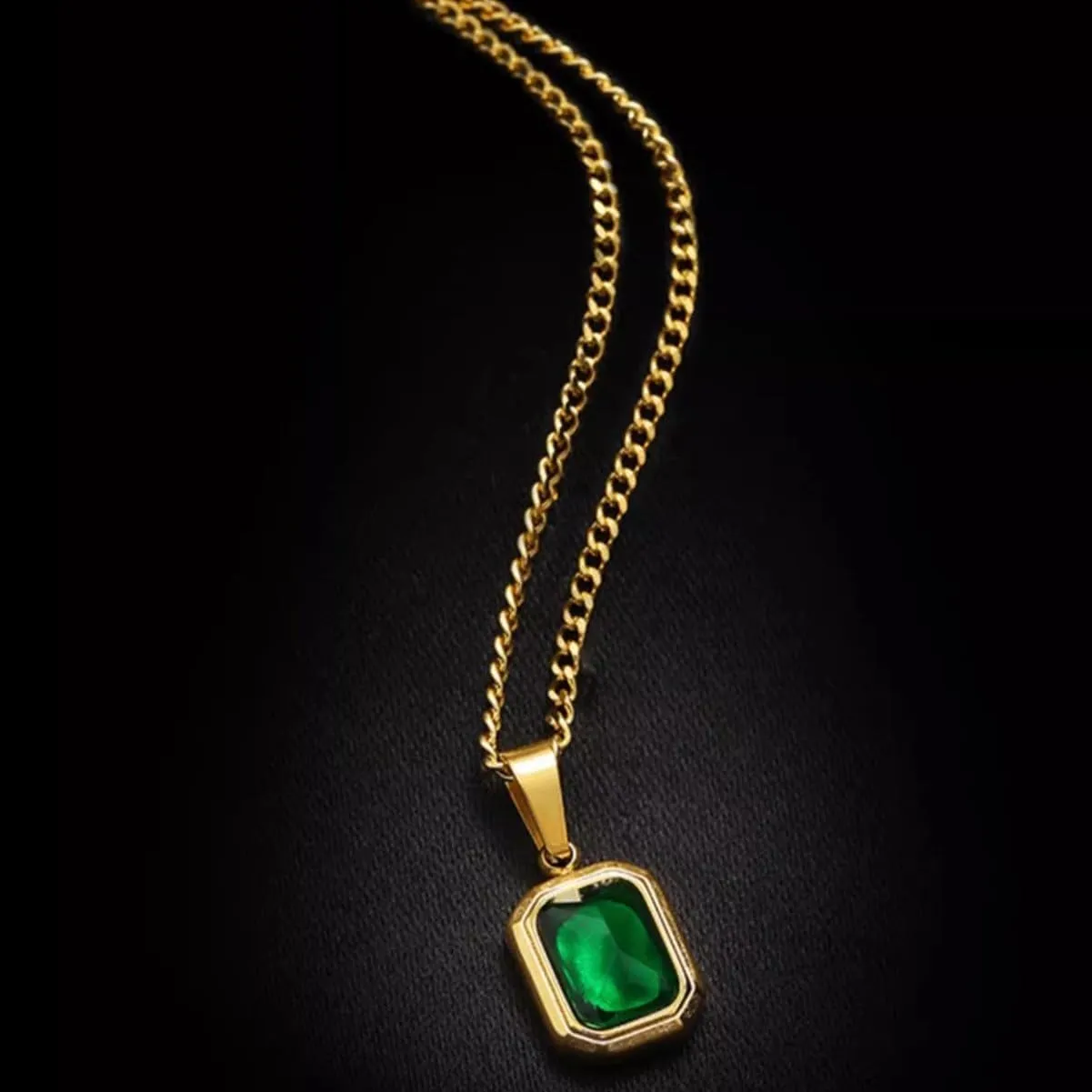 Q&D&S 18k Gold Emerald Necklace for WomenBirthstone Rectangle Princess Cut Charm NecklaceBlue Sapphire or Green Emerald Gemstone Pendant Necklace