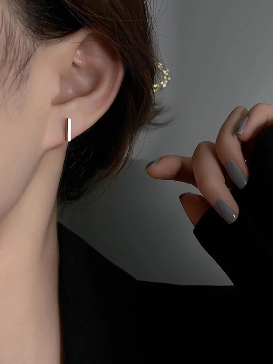 Reffeer Solid 925 Sterling Silver Bar Studs Earrings for Women Teens Minimalist Post Stud Earrings Hypoallergenic