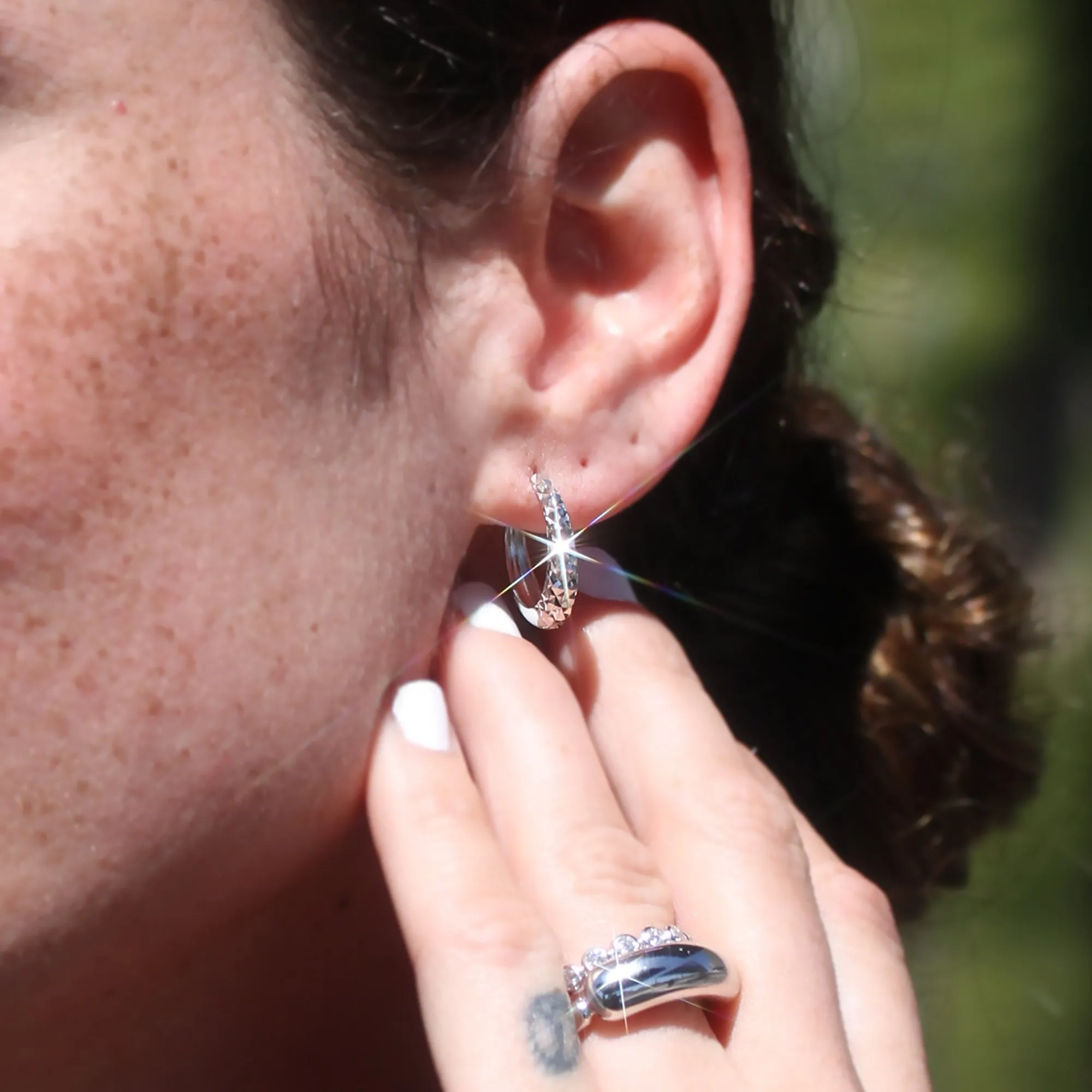 Sparkling Diamond-Cut Oval Hoops