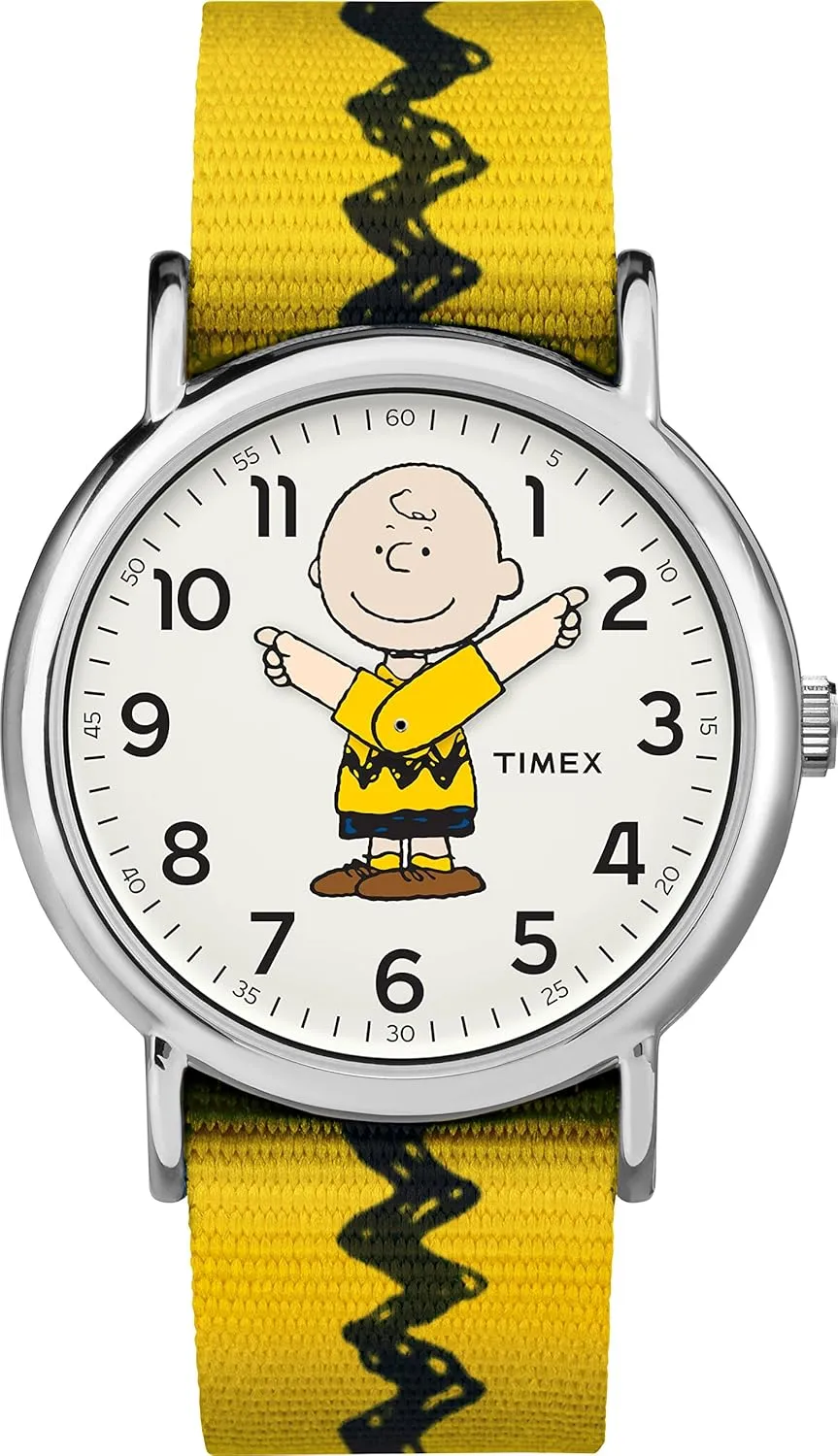 Timex Unisex Adult Analogue Classic Quartz Watch with Nylon Strap
