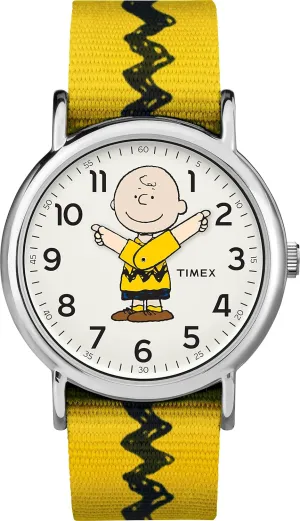 Timex Unisex Adult Analogue Classic Quartz Watch with Nylon Strap
