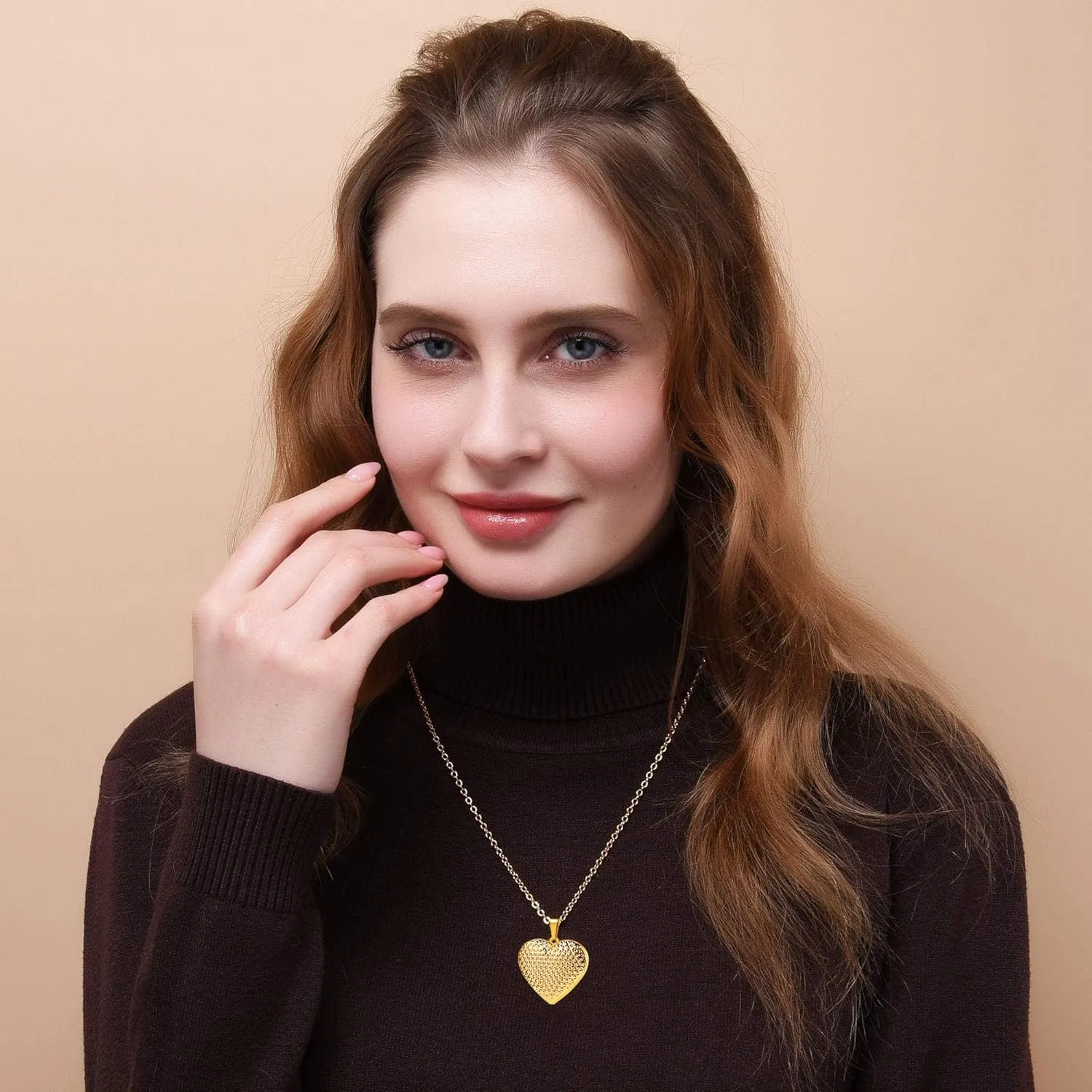 U7 Custom Photo Locket Necklace with 18 inch Chain - Oval & Heart Shaped Locket - Personalized Image Necklaces for Women & Girls