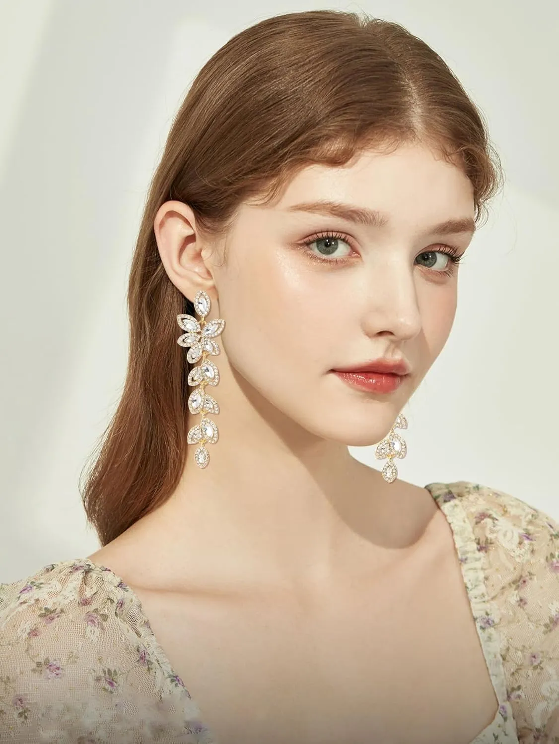 Wedding Rhinestone Drop Earrings - Womens Sparkling Long CZ Cluster Leaf Floral Crystal Vintage Bridal Chandelier Dangle Earrings for Women Brides Bridesmaids Party Prom
