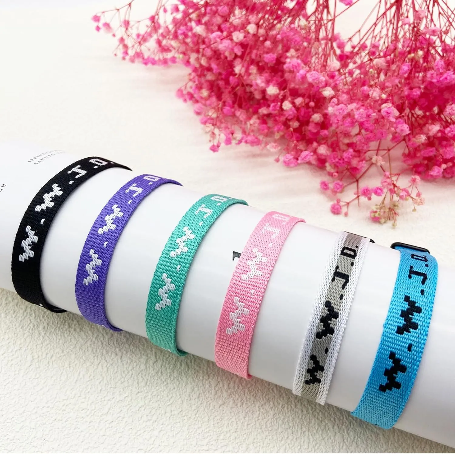 XAM WWJD Cross Bead Bracelet Braided Rope Bracelet with Card Cross Charm Stretch Bracelet For Women Men Holiday Jewelry Gifts